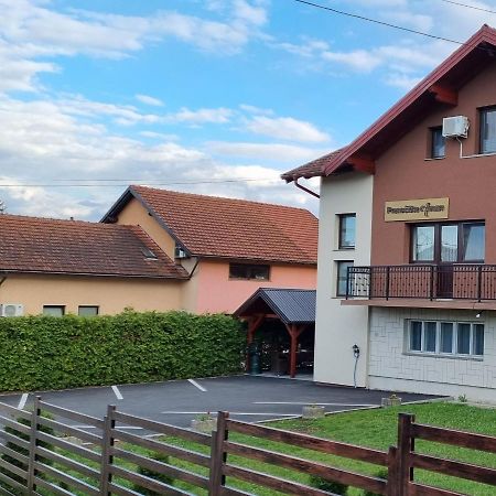 Prenociste-Sobe-Rooms-Aman Bihać Eksteriør billede