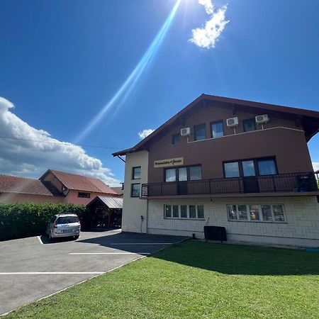 Prenociste-Sobe-Rooms-Aman Bihać Eksteriør billede