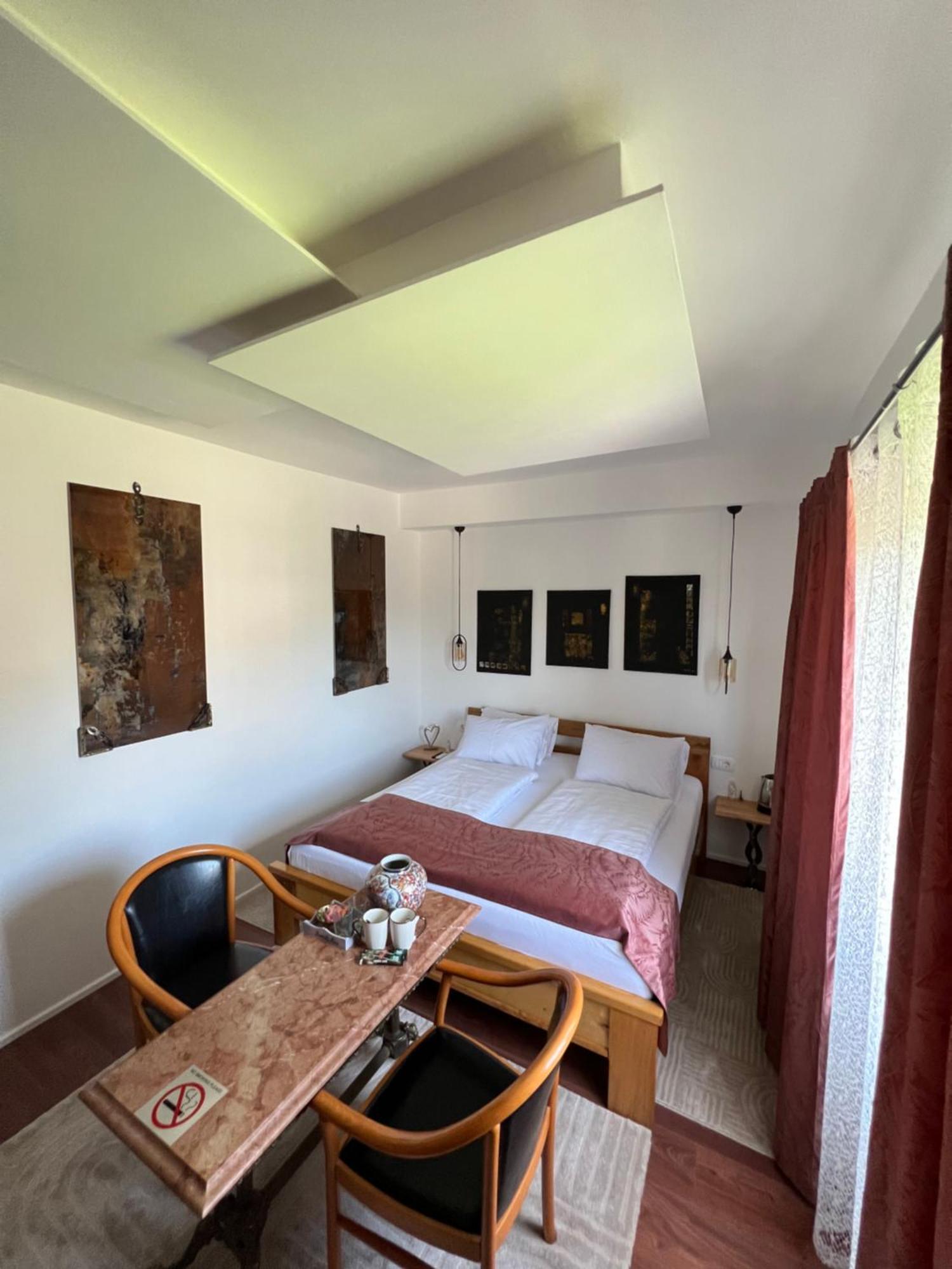 Prenociste-Sobe-Rooms-Aman Bihać Eksteriør billede