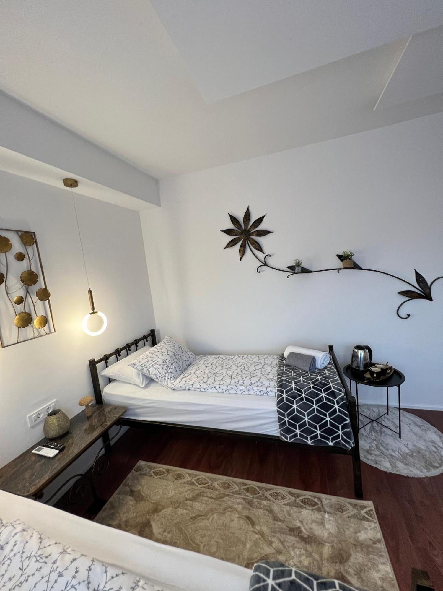 Prenociste-Sobe-Rooms-Aman Bihać Eksteriør billede