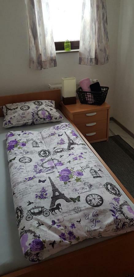 Prenociste-Sobe-Rooms-Aman Bihać Eksteriør billede