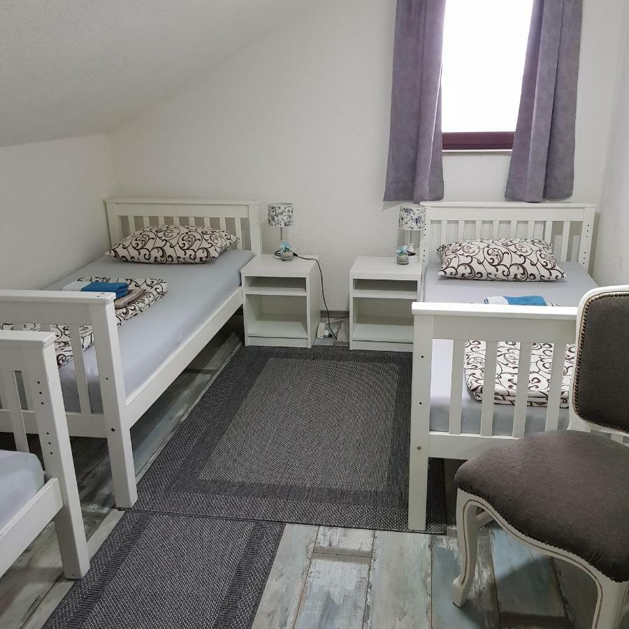 Prenociste-Sobe-Rooms-Aman Bihać Eksteriør billede